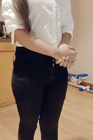 HOT Receptionist Fucked in Hotel Hindi Audio Sex